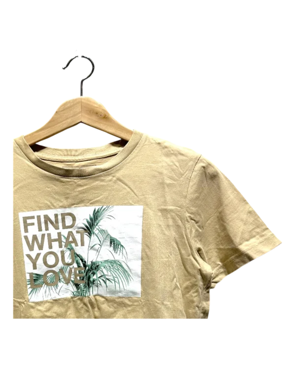 AgADPRAAApyW4Vc_processed_large_1_645705d0-9fdf-46e6-af64-9cfdb0861b08 Beige Tropical Graphic Cropped Tee Size M