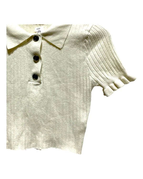AgAD_A8AAgTQKFQ_processed_large_3 Ivory Ribbed Knit Polo Top in Size S