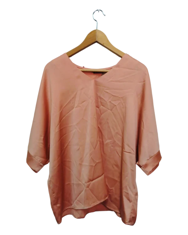 AgAD3hIAApJNgVU_processed Coral Pink Relaxed V Neck Blouse Size XXL
