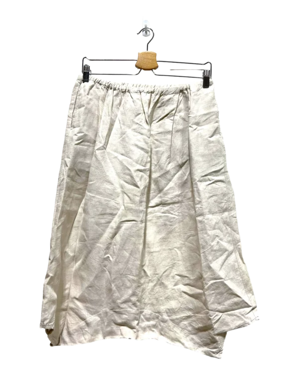 AgADHxIAAjjXsVU_processed Ivory Flowy Midi Skirt Size M