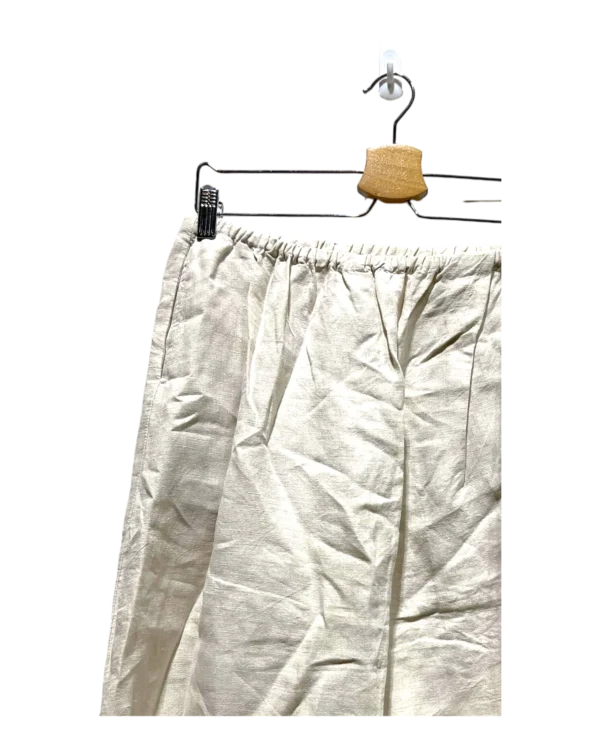 AgADHxIAAjjXsVU_processed_large_0 Ivory Flowy Midi Skirt Size M