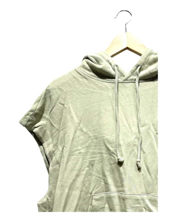 AgADgRIAAlPZWFU_processed_large_0 Sage Green Cropped Sleeveless Hoodie Size L