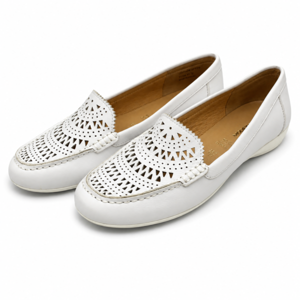 ChatGPT Image Jun 1, 2026, 10_46_12 PM White Cut-Out Loafer Flats Size UK6