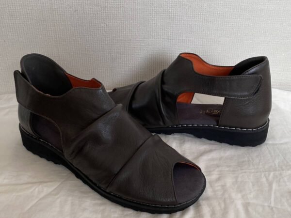 i-img1200x900-17796959206971pzhl547116 Charcoal Cut Out Wedge Sandals Size UK6
